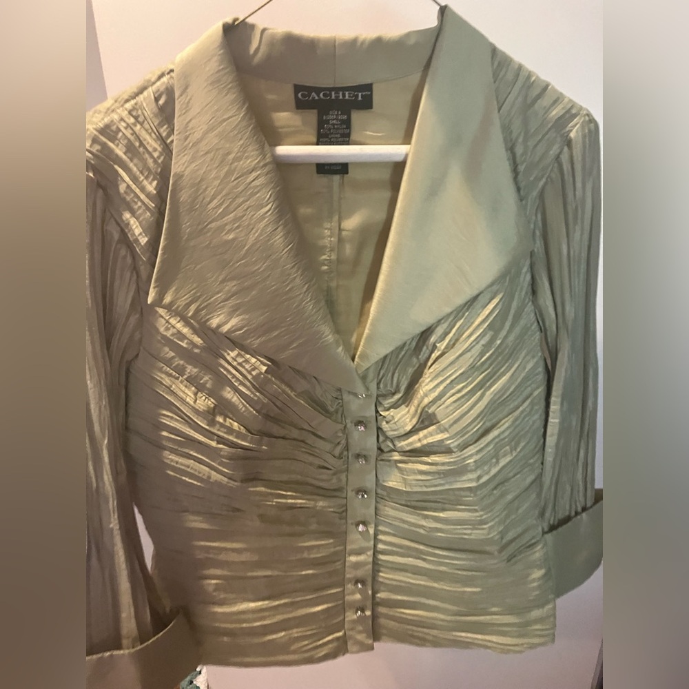 Cachet Green Textured Blouse Size 8 with Silver Buttons